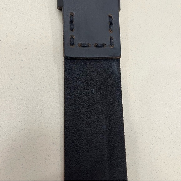 Timberland Black Leather Belt with Silver Buckle - Picture 4 of 6